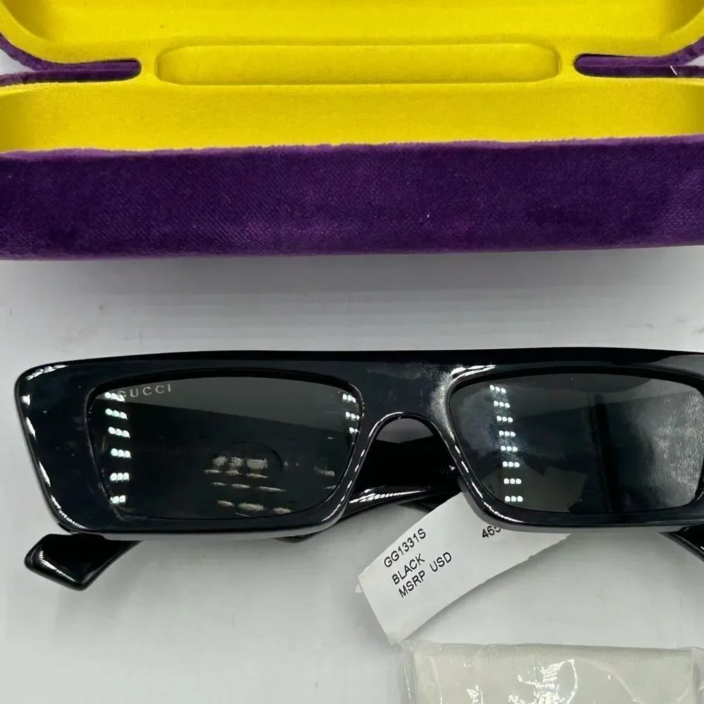 Men's Gucci acetate square sunglasses made in Italy